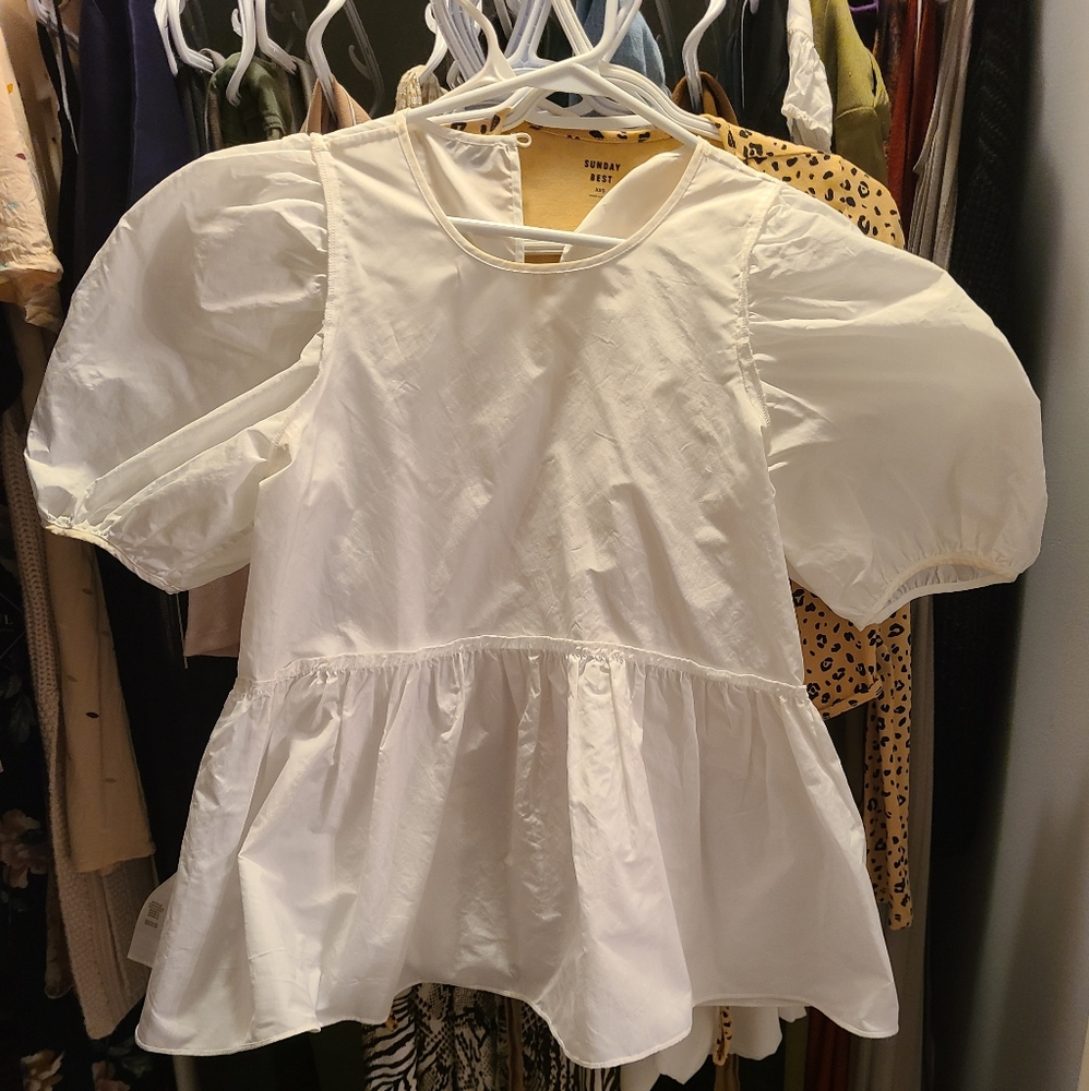 Aritzia top